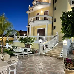 Nicole House Gallico Marina